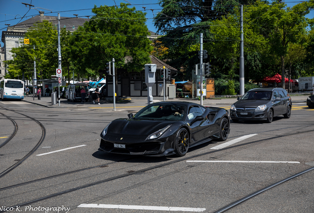 Ferrari 488 Pista