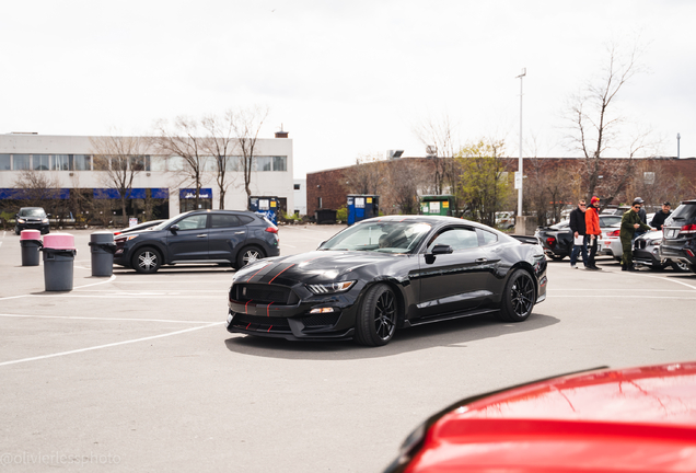 Ford Mustang Shelby GT350 2015