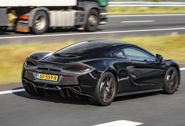 McLaren 570GT