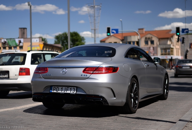 Mercedes-AMG S 63 Coupé C217