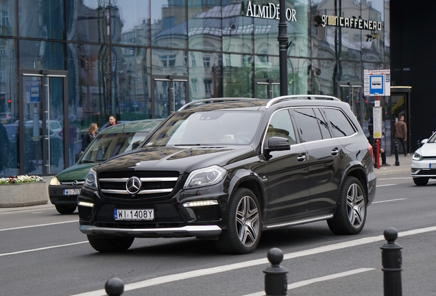 Mercedes-Benz GL 63 AMG X166