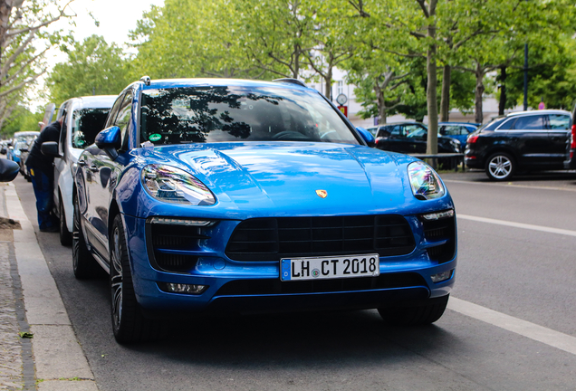 Porsche 95B Macan GTS