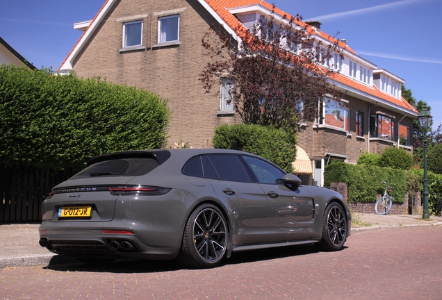 Porsche 971 Panamera Turbo S E-Hybrid Sport Turismo