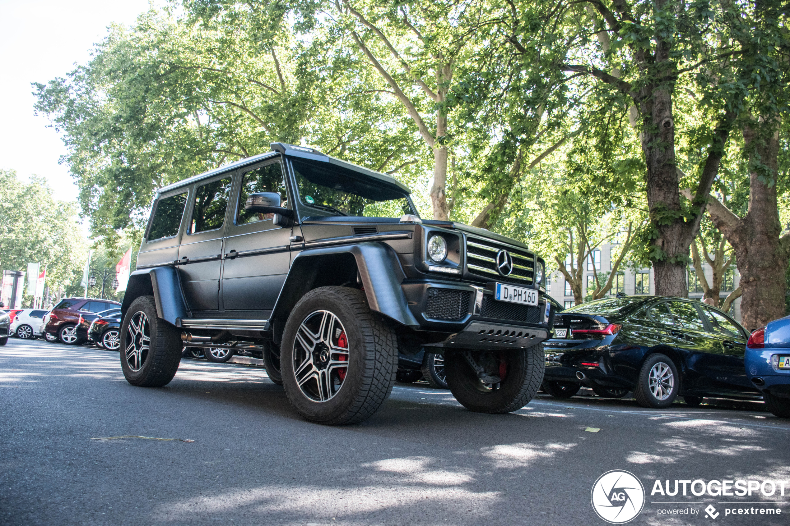 Mercedes-Benz G 500 4X4²