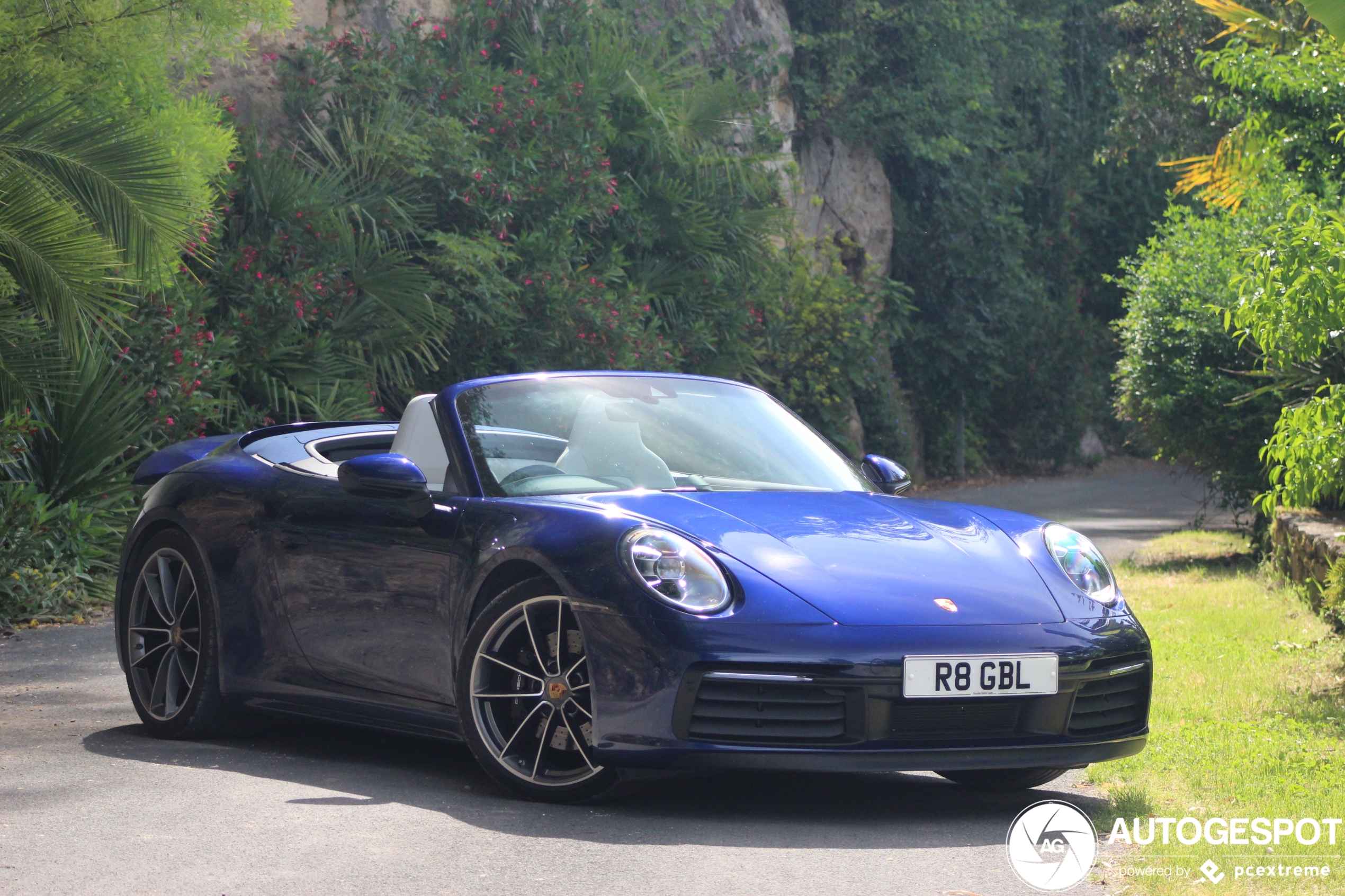 Porsche 992 Carrera 4S Cabriolet