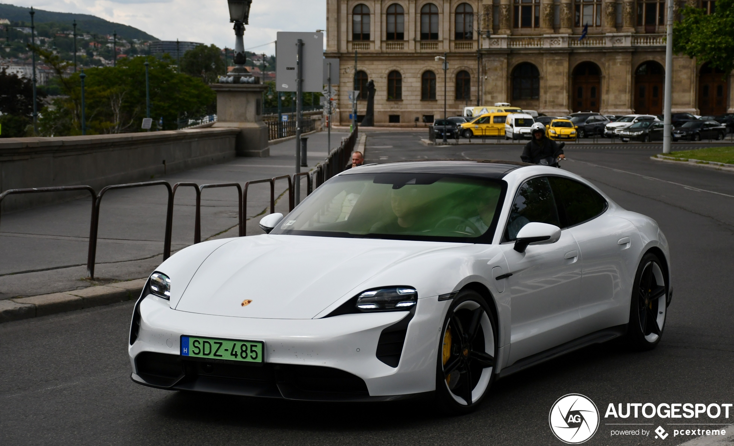 Porsche Taycan Turbo S