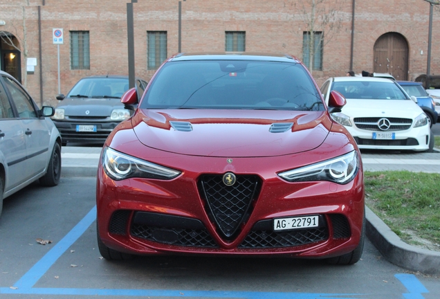 Alfa Romeo Stelvio Quadrifoglio