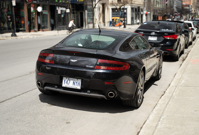 Aston Martin V8 Vantage