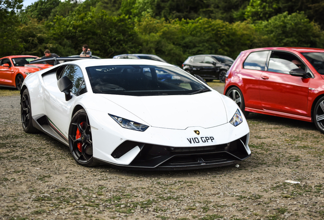 Lamborghini Huracán LP640-4 Performante