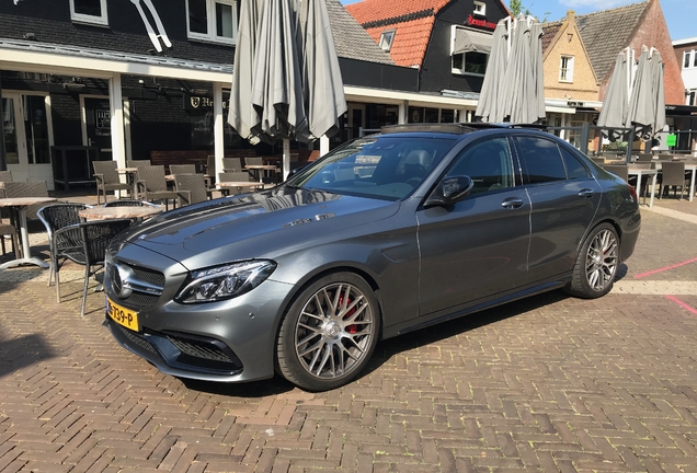 Mercedes-AMG C 63 S W205