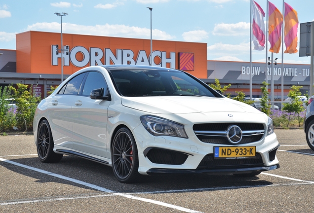 Mercedes-AMG CLA 45 C117