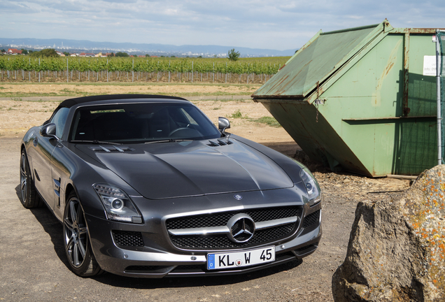 Mercedes-Benz SLS AMG Roadster