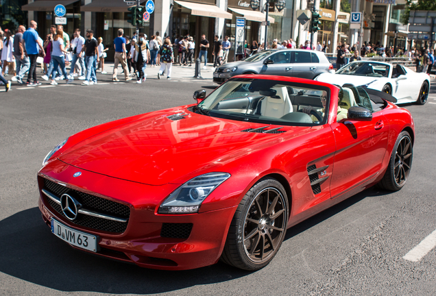 Mercedes-Benz SLS AMG Roadster