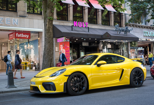 Porsche 718 Cayman GT4