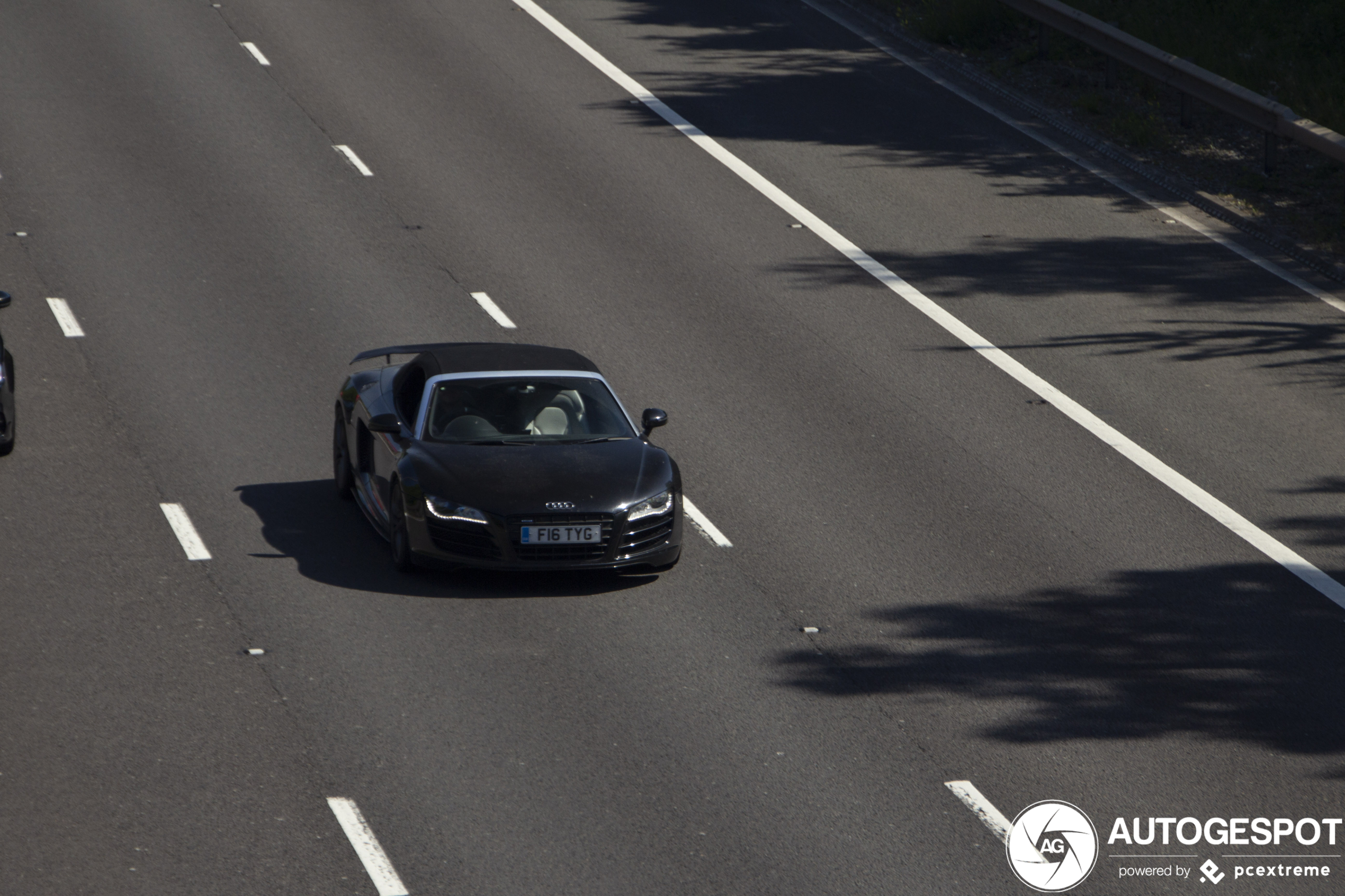 Audi R8 V10 Spyder