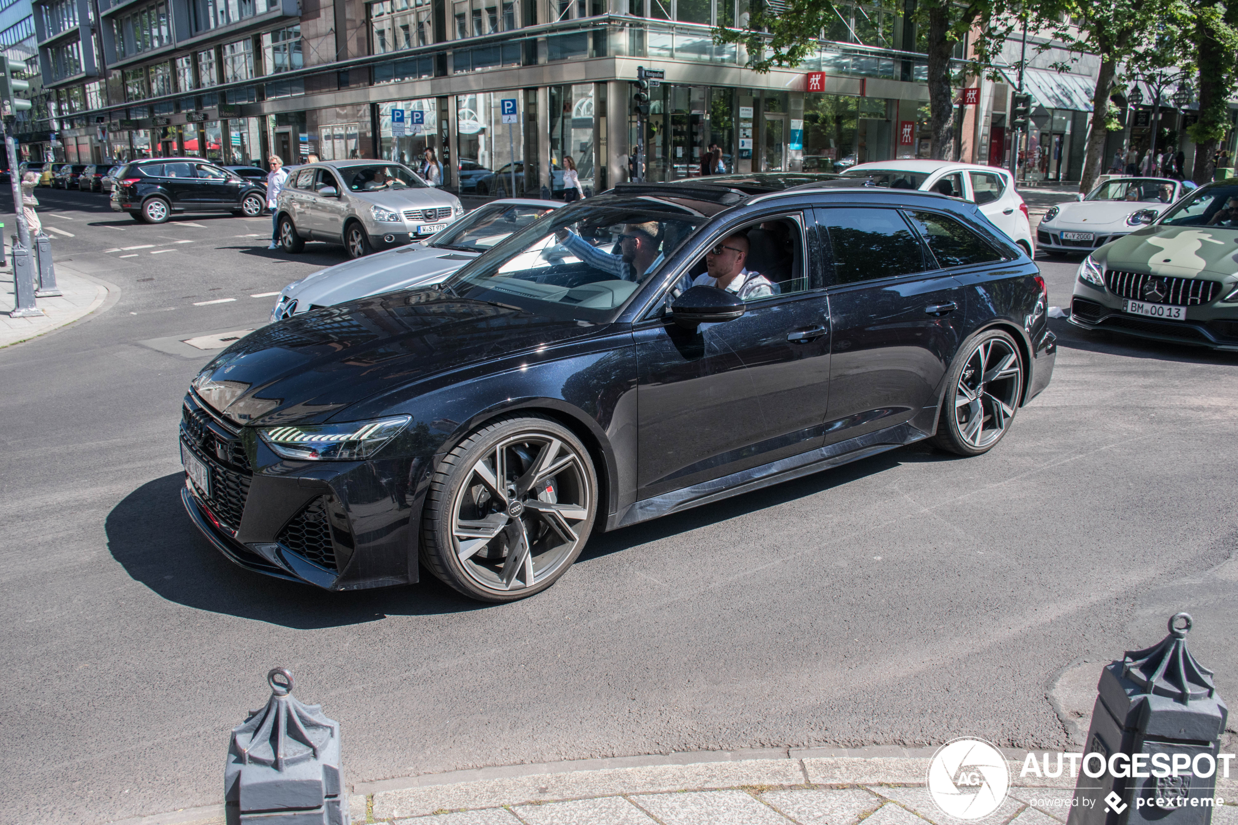 Audi RS6 Avant C8