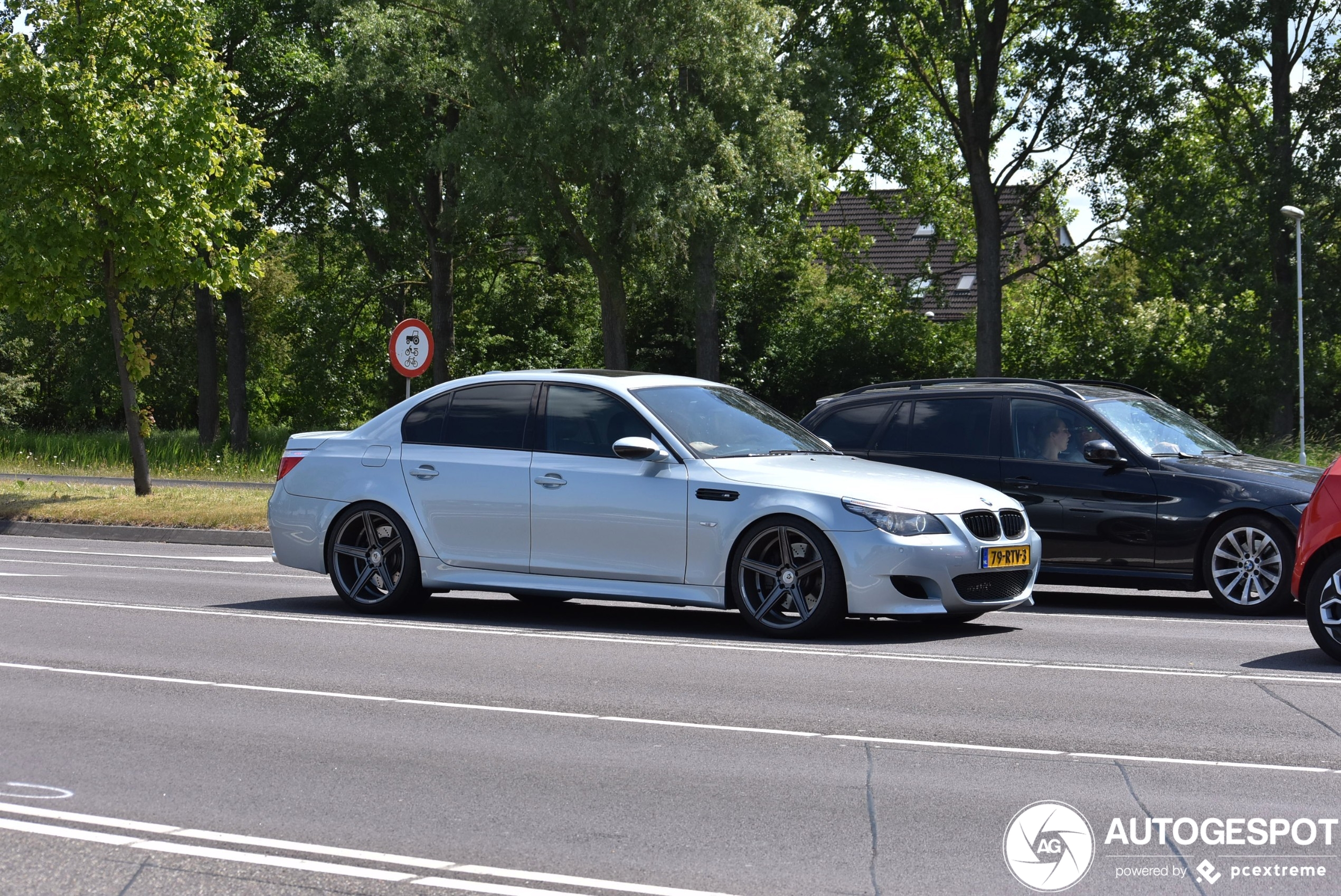 BMW M5 E60 2005