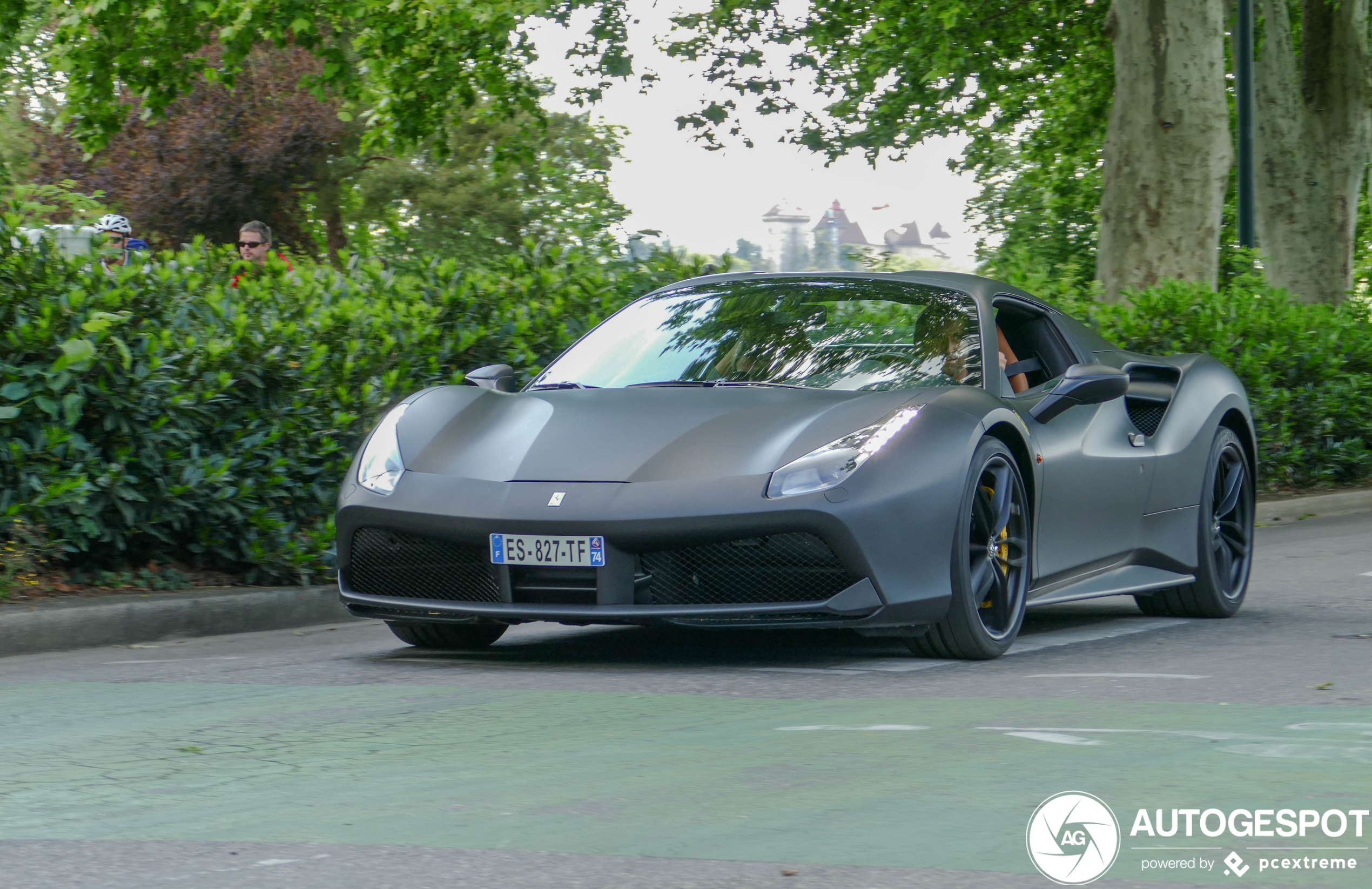 Ferrari 488 Spider