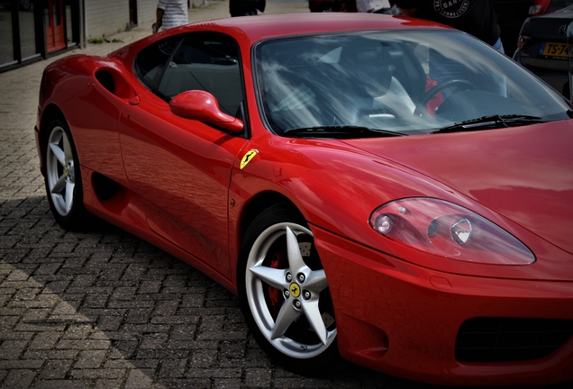 Ferrari 360 Modena