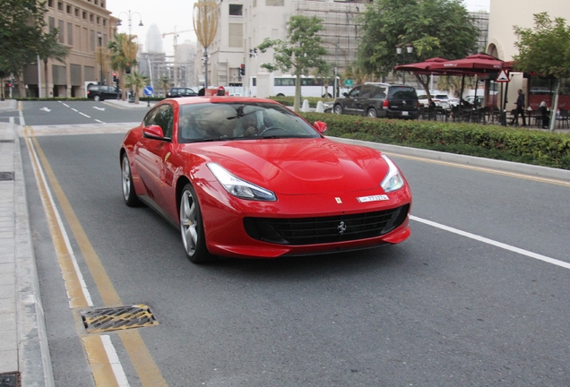 Ferrari GTC4Lusso