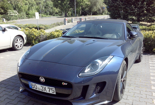 Jaguar F-TYPE S Convertible