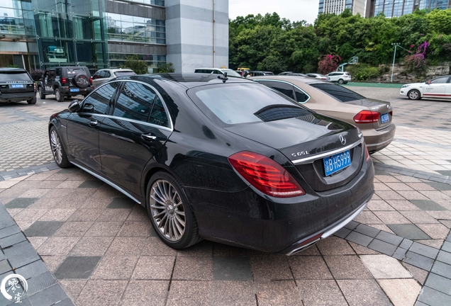 Mercedes-Benz S 65 AMG V222