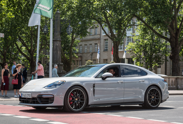 Porsche 971 Panamera GTS MkI