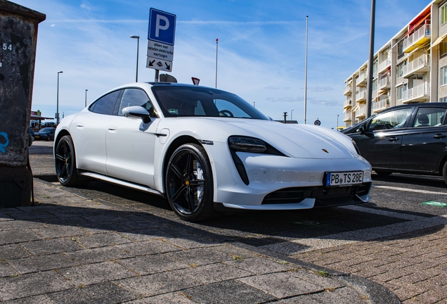 Porsche Taycan Turbo