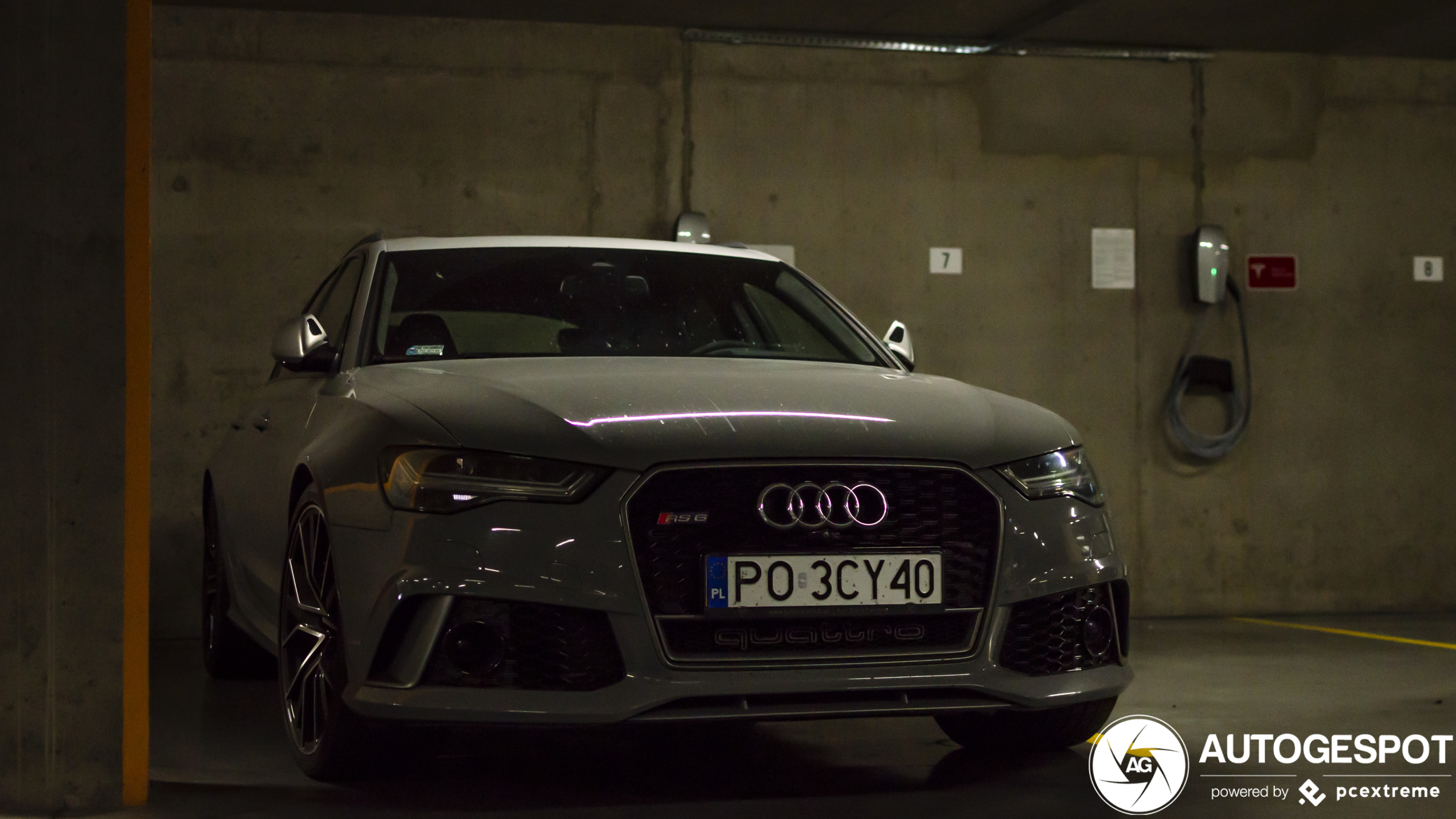 Audi RS6 Avant C7 2015