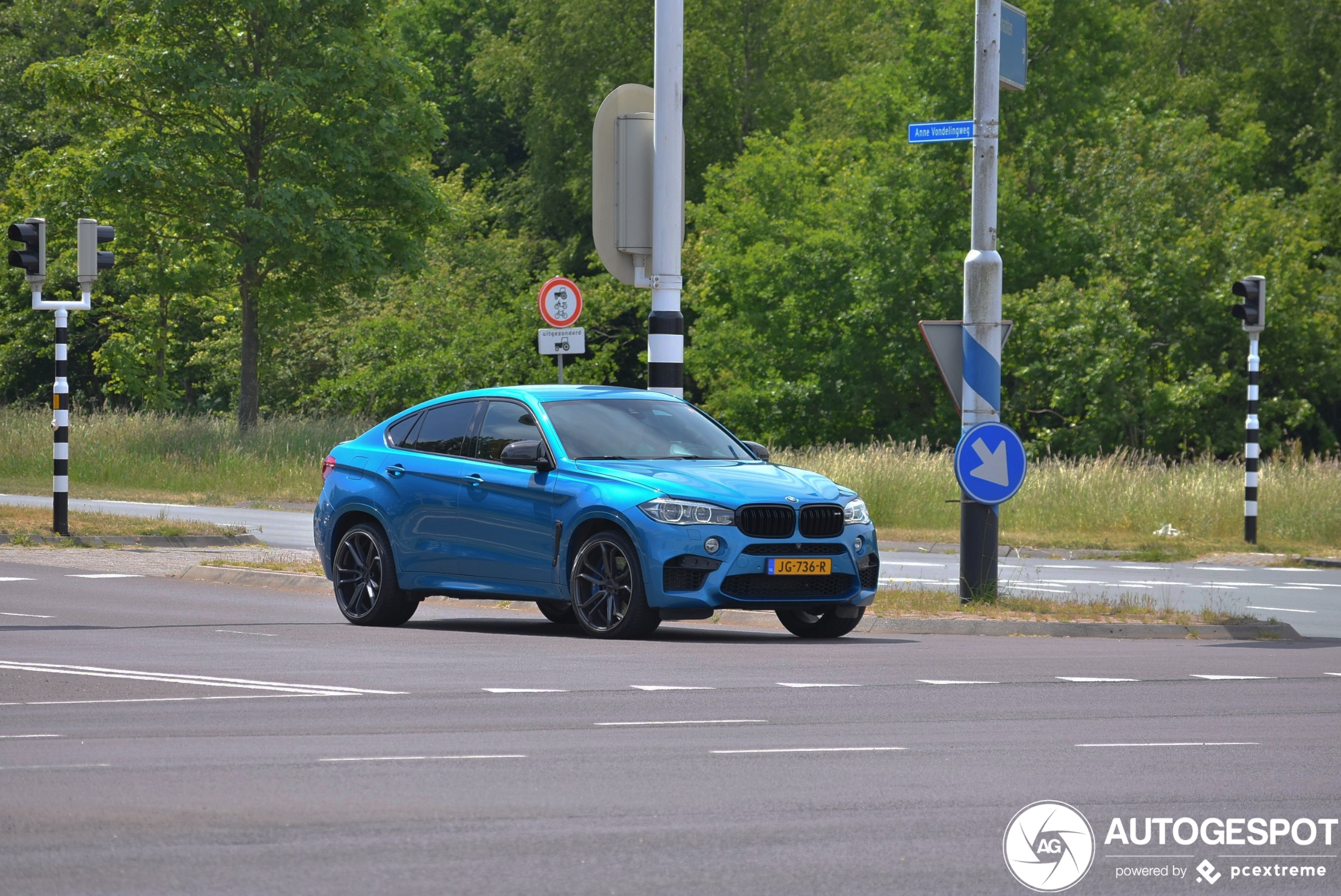 BMW X6 M F86