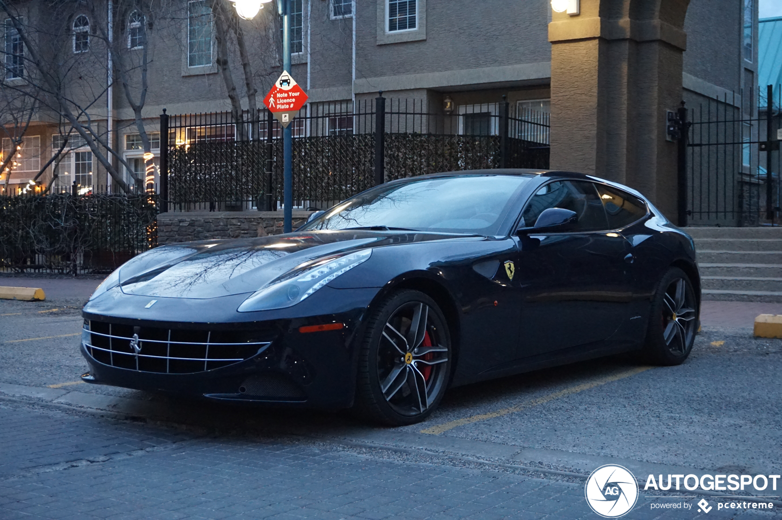 Ferrari FF