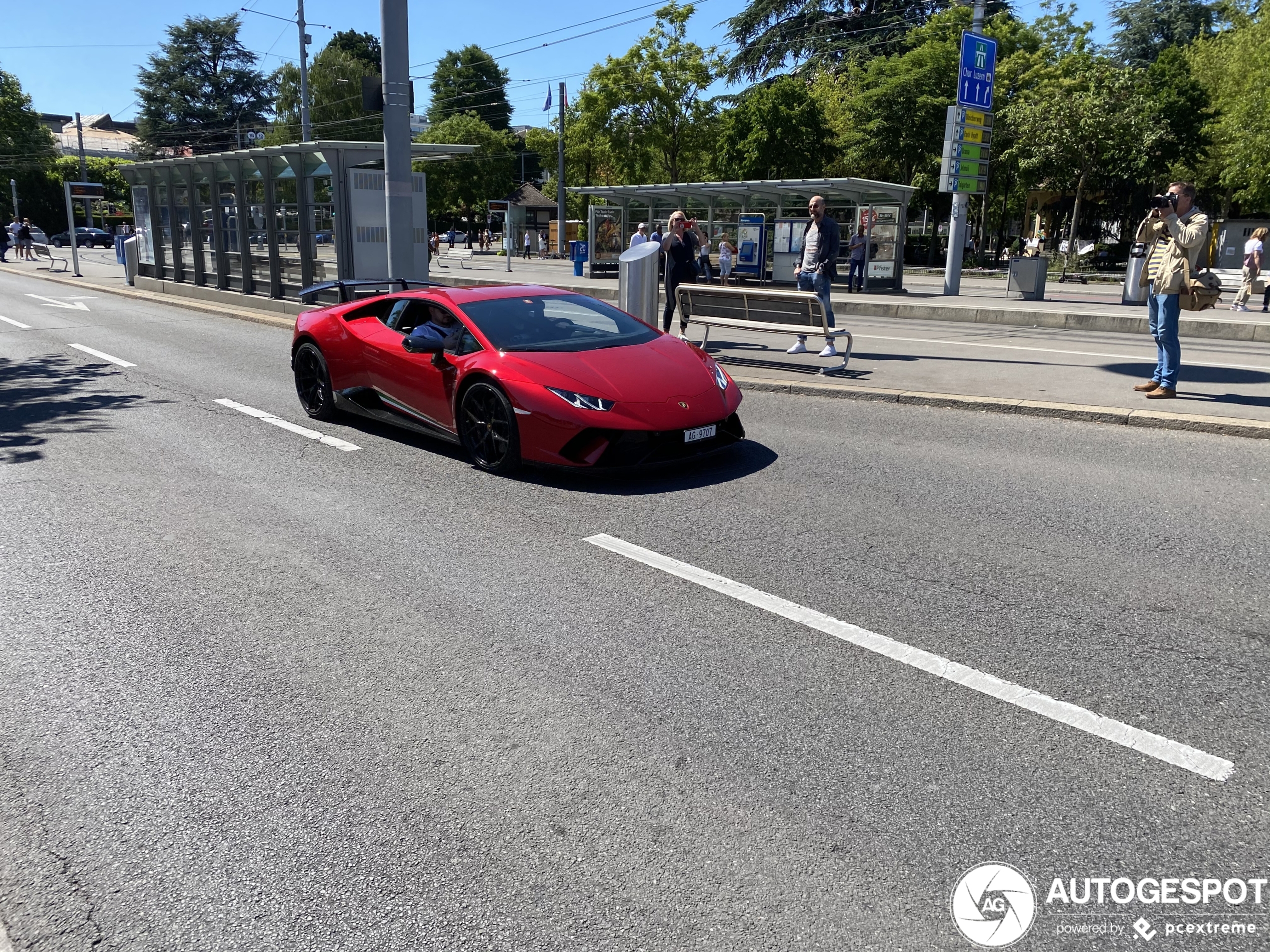 Lamborghini Huracán LP640-4 Performante