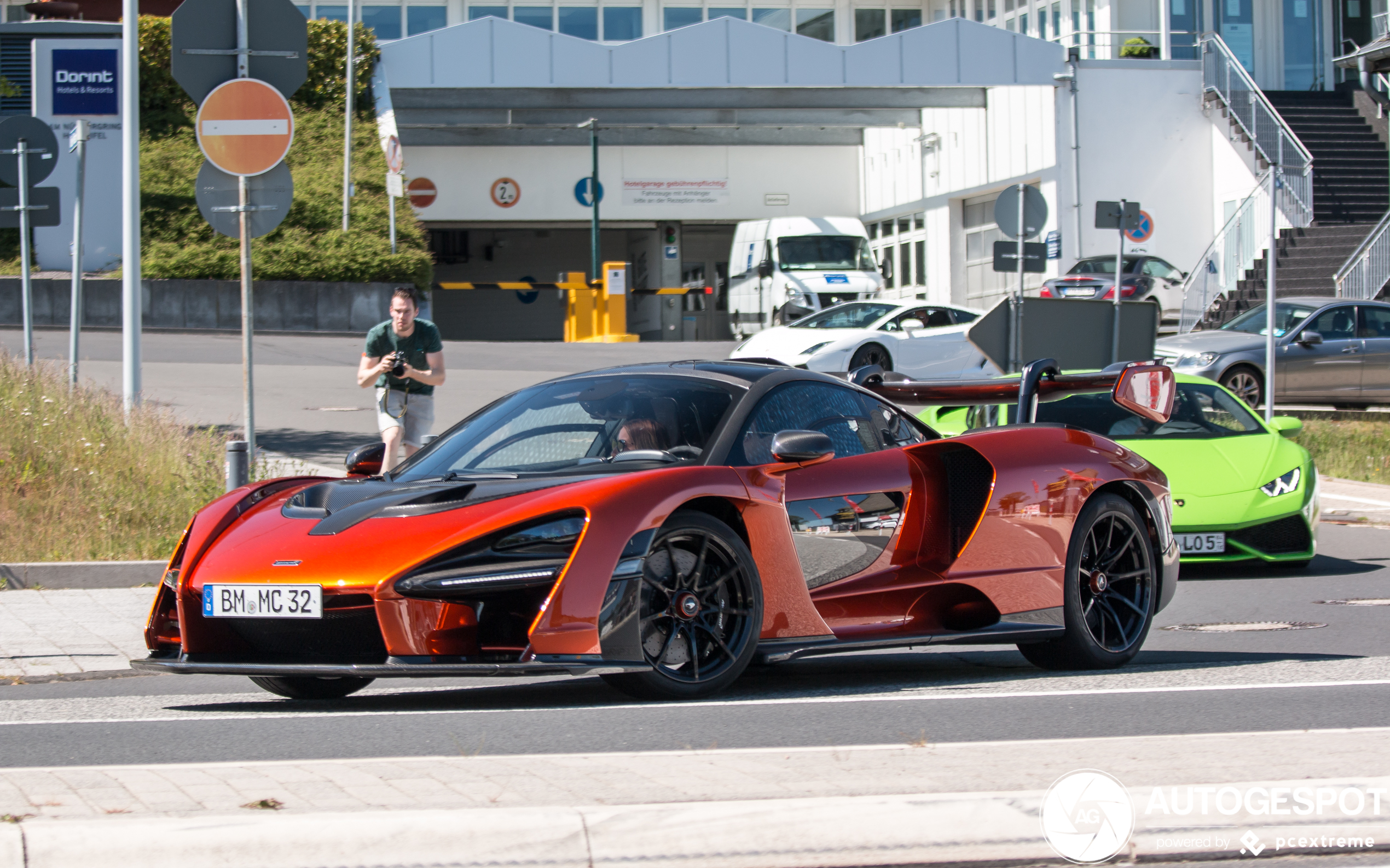 McLaren Senna