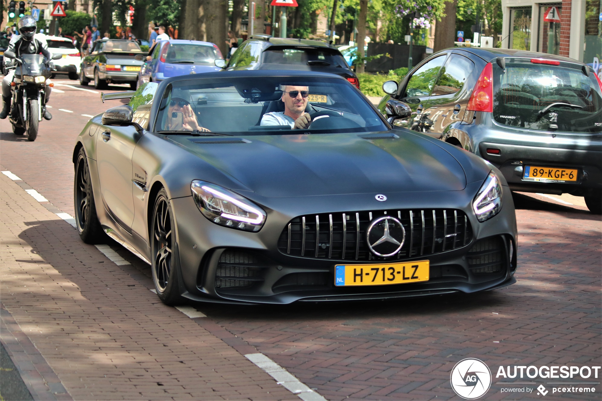 Dit is de eerste Mercedes-AMG GT R Roadster op Nederlands kenteken