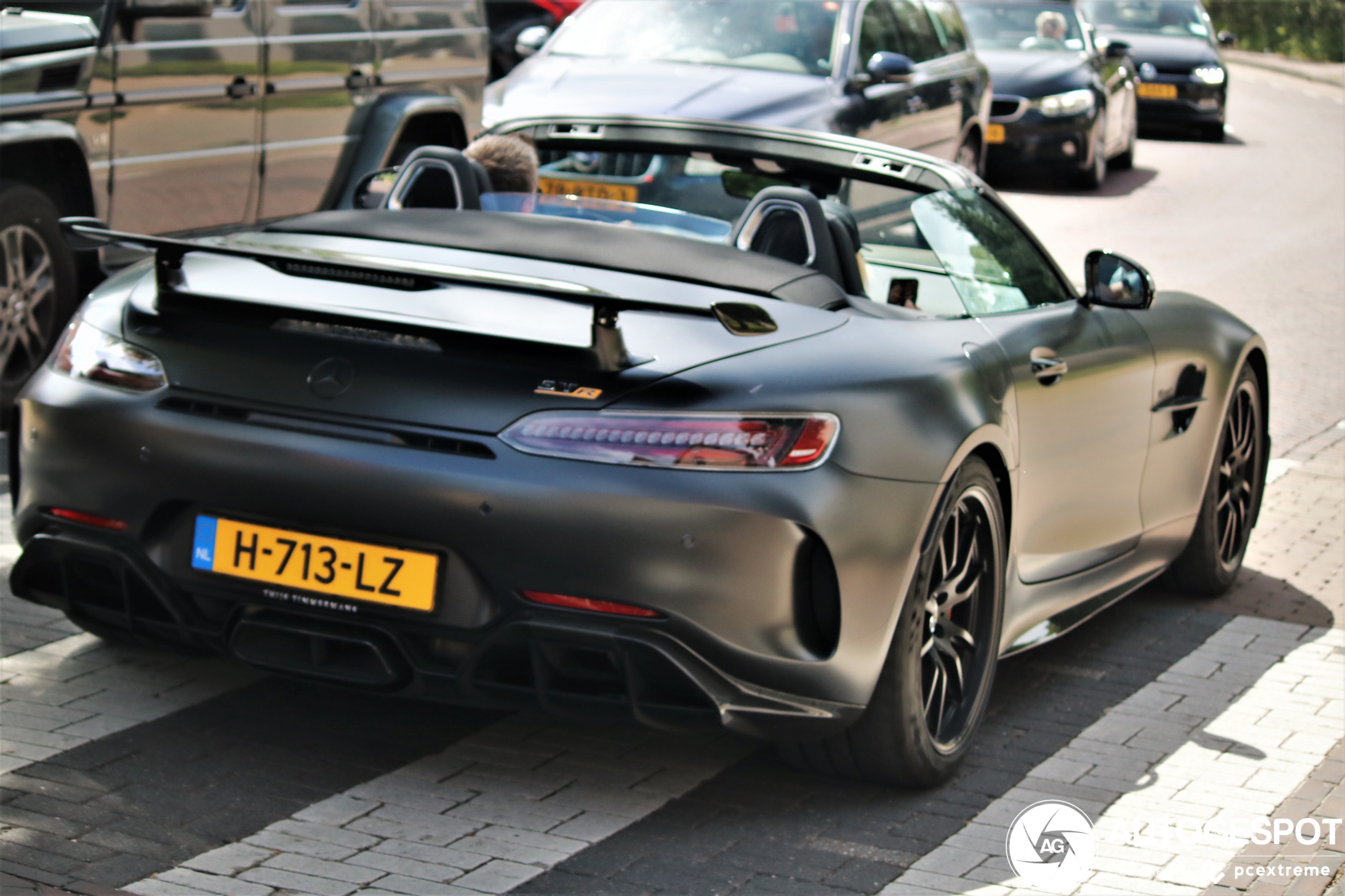 Dit is de eerste Mercedes-AMG GT R Roadster op Nederlands kenteken