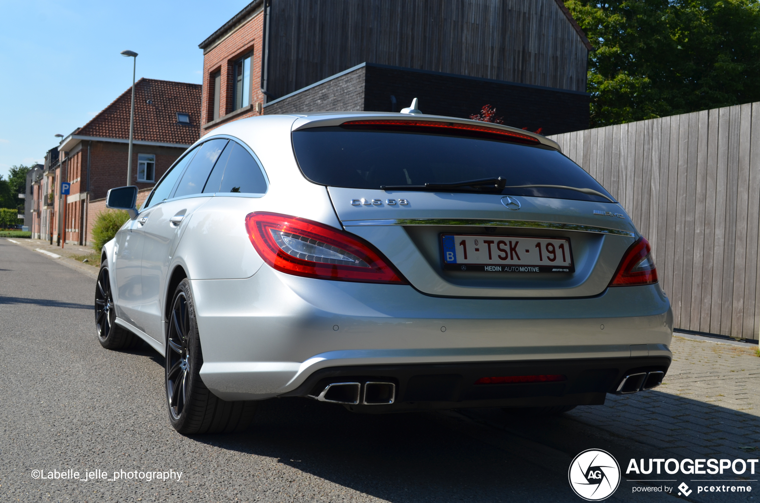 Mercedes-Benz CLS 63 AMG X218 Shooting Brake