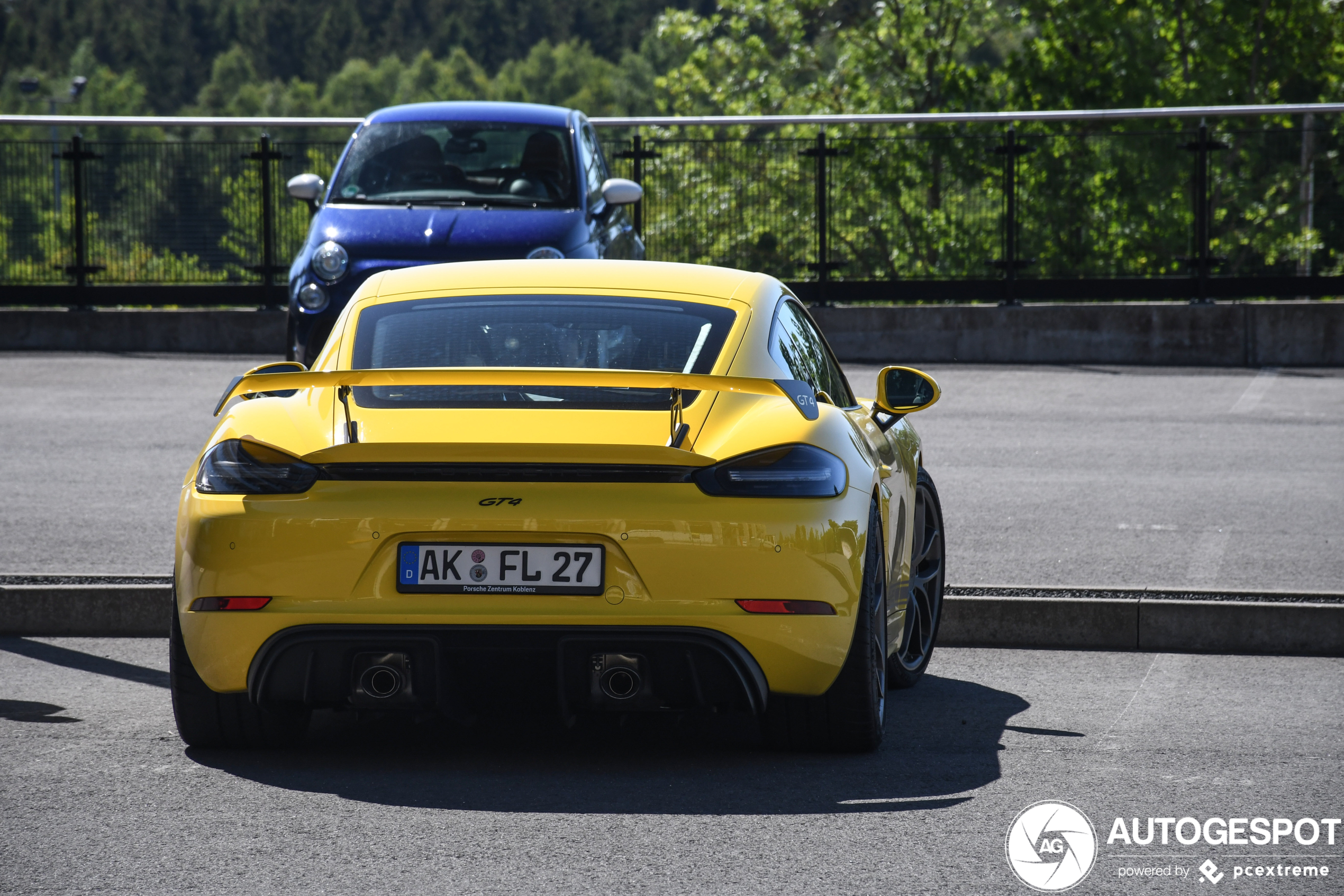 Porsche 718 Cayman GT4