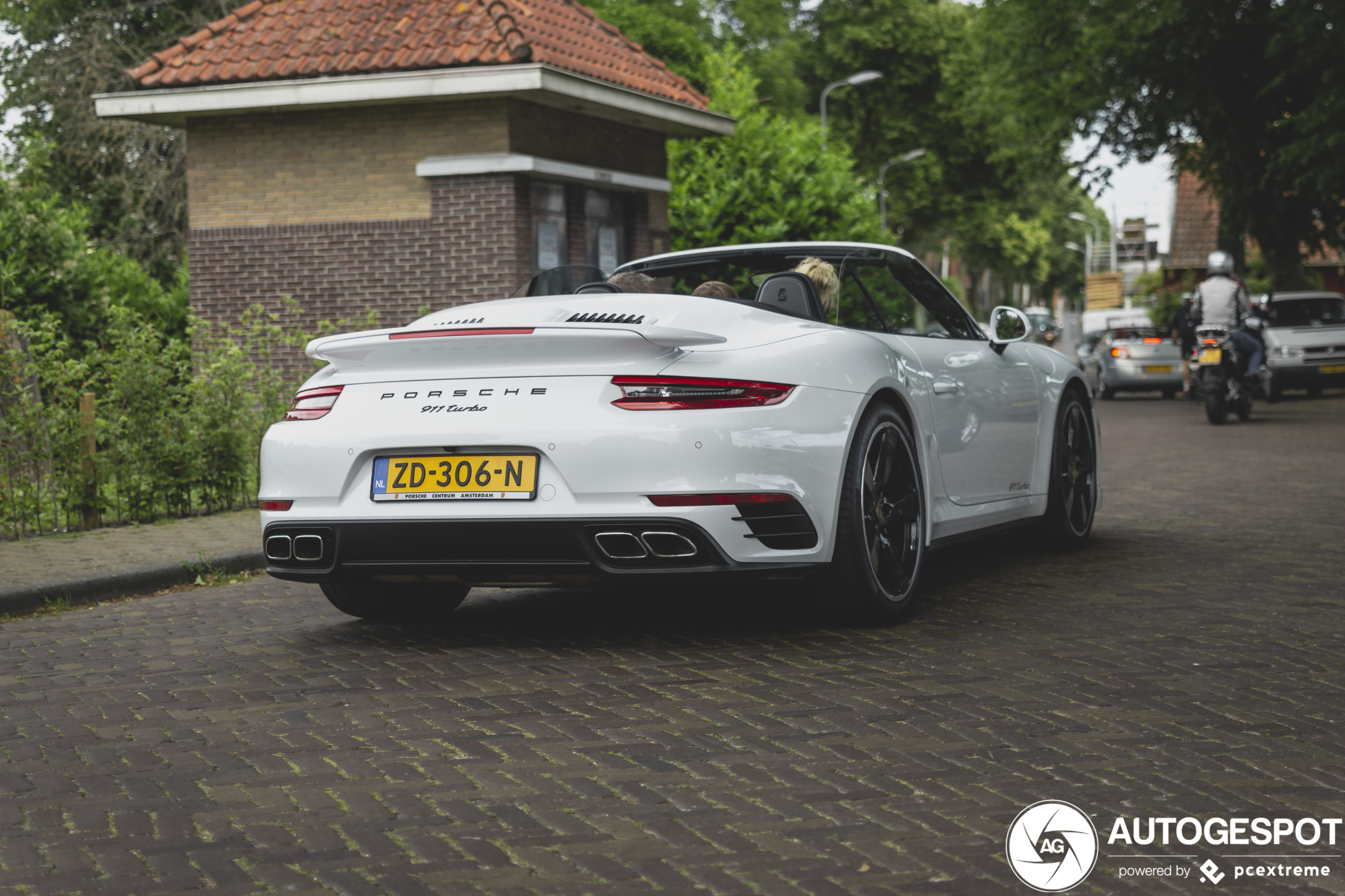 Porsche 991 Turbo Cabriolet MkII