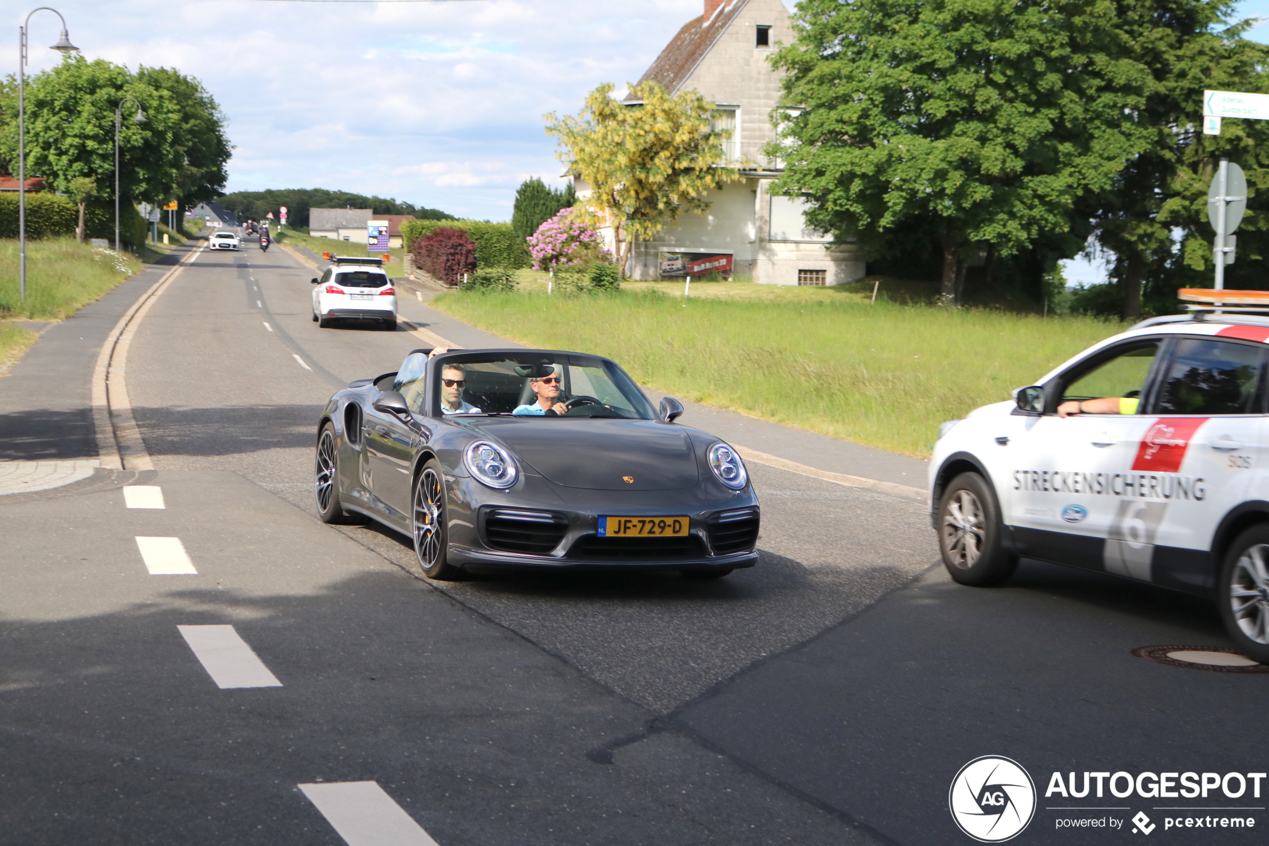 Porsche 991 Turbo S Cabriolet MkII