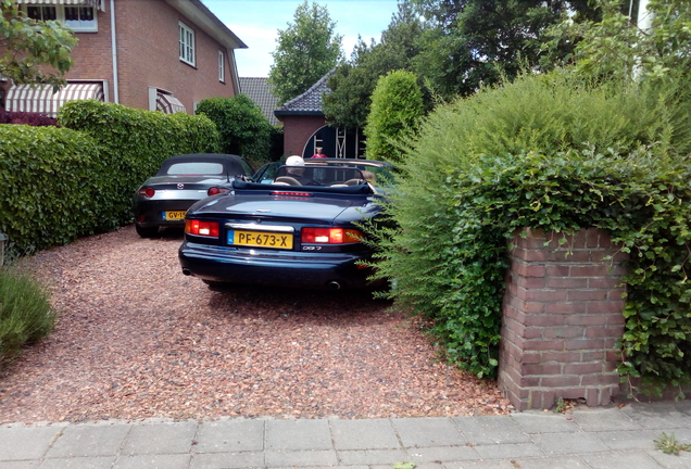 Aston Martin DB7 Volante