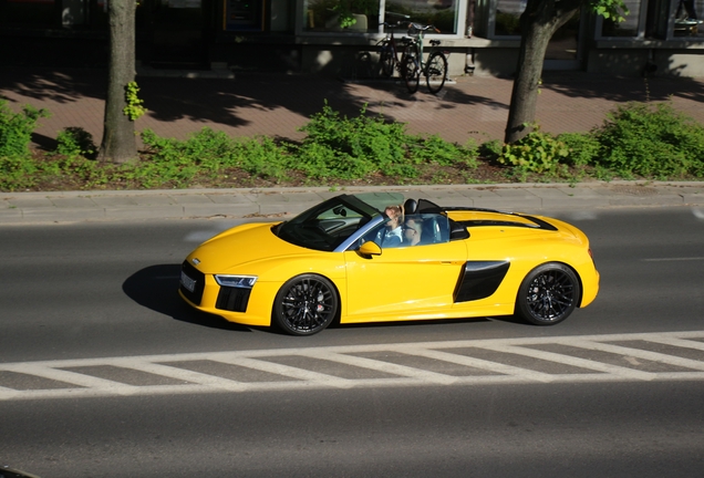 Audi R8 V10 Spyder 2016