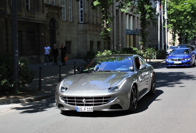 Ferrari FF