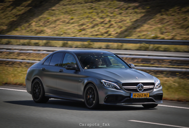 Mercedes-AMG C 63 S W205