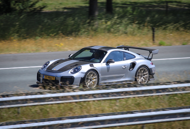 Porsche 991 GT2 RS Weissach Package