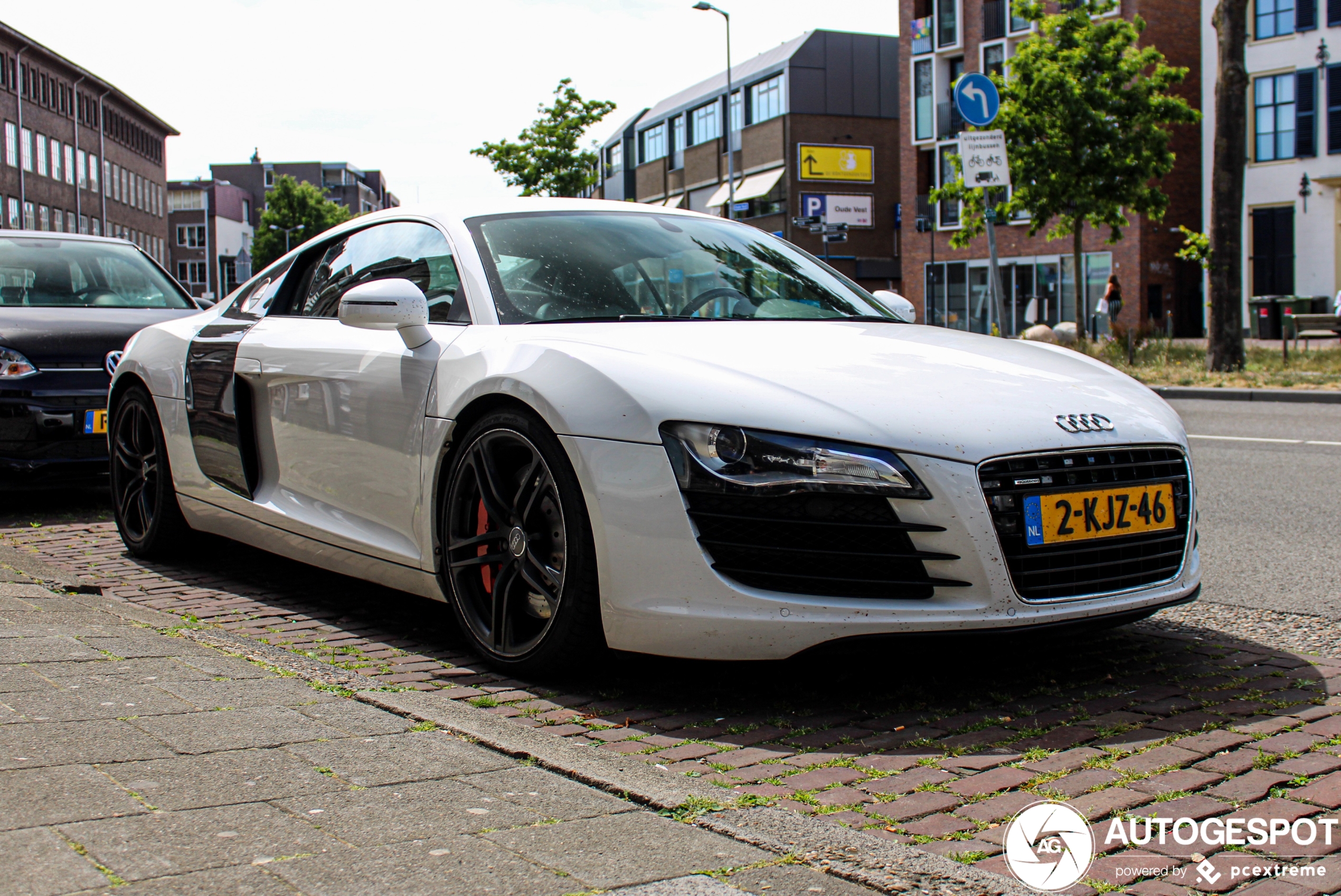 Audi R8