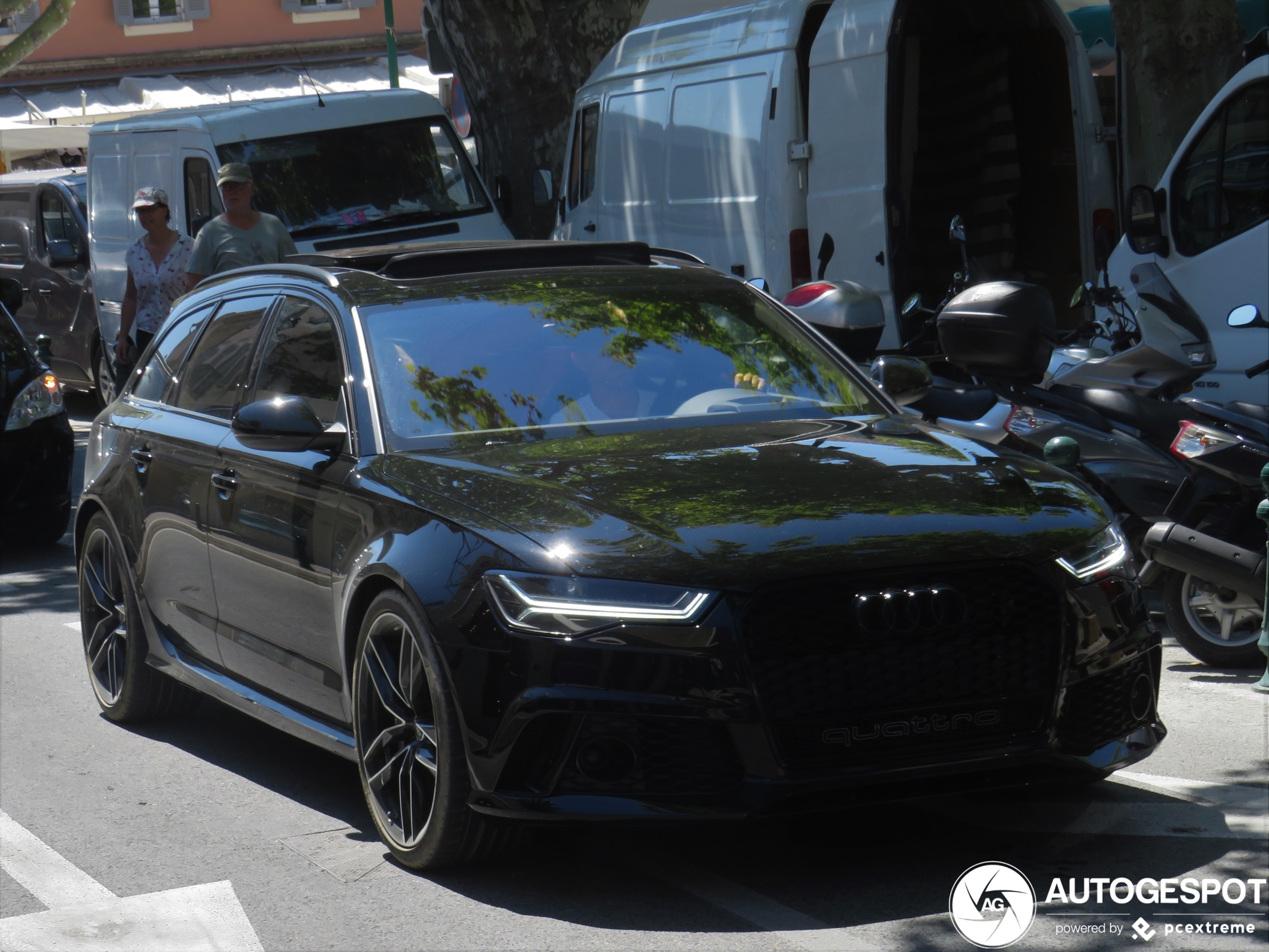 Audi RS6 Avant C7 2015