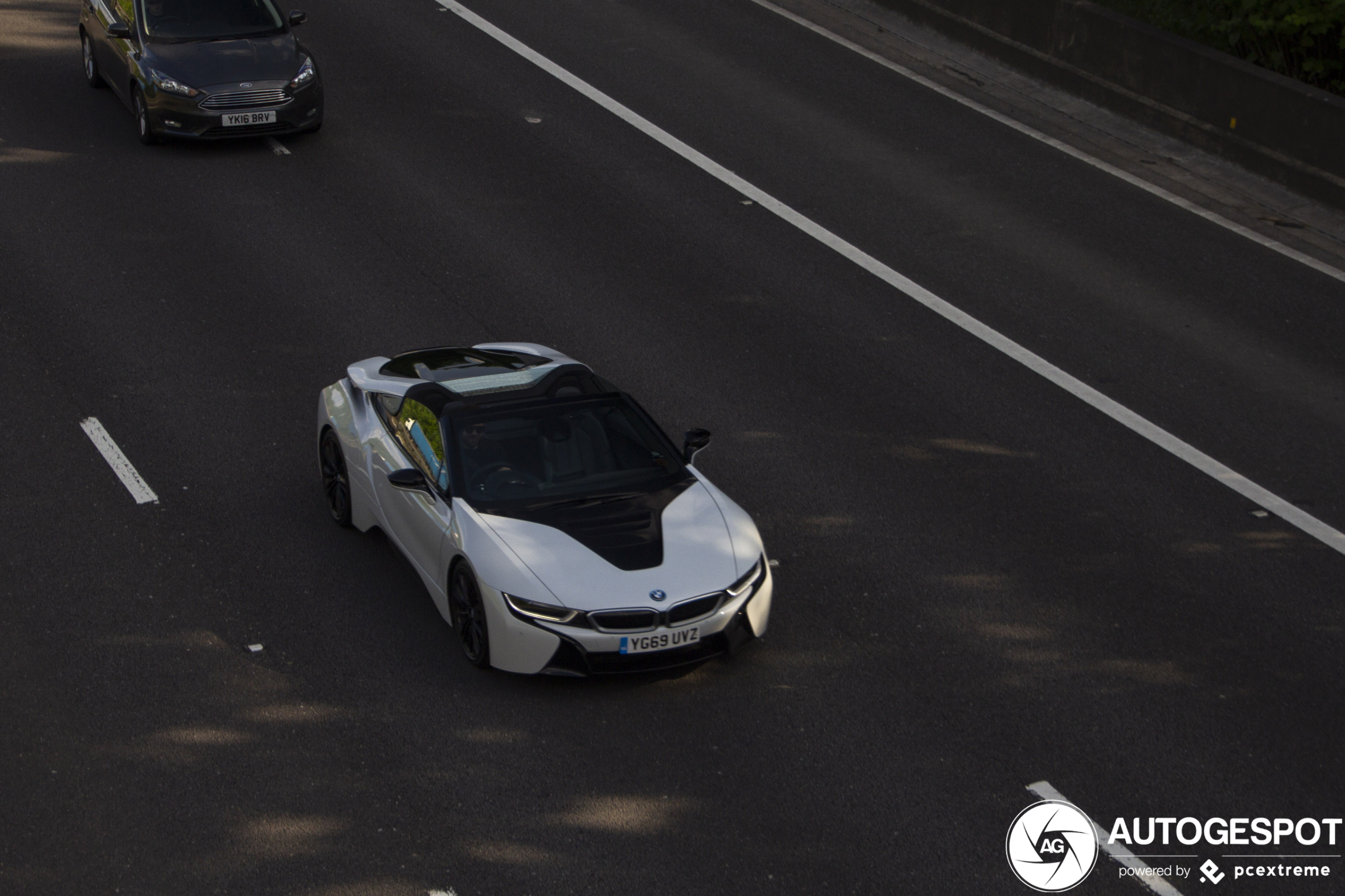 BMW i8 Roadster