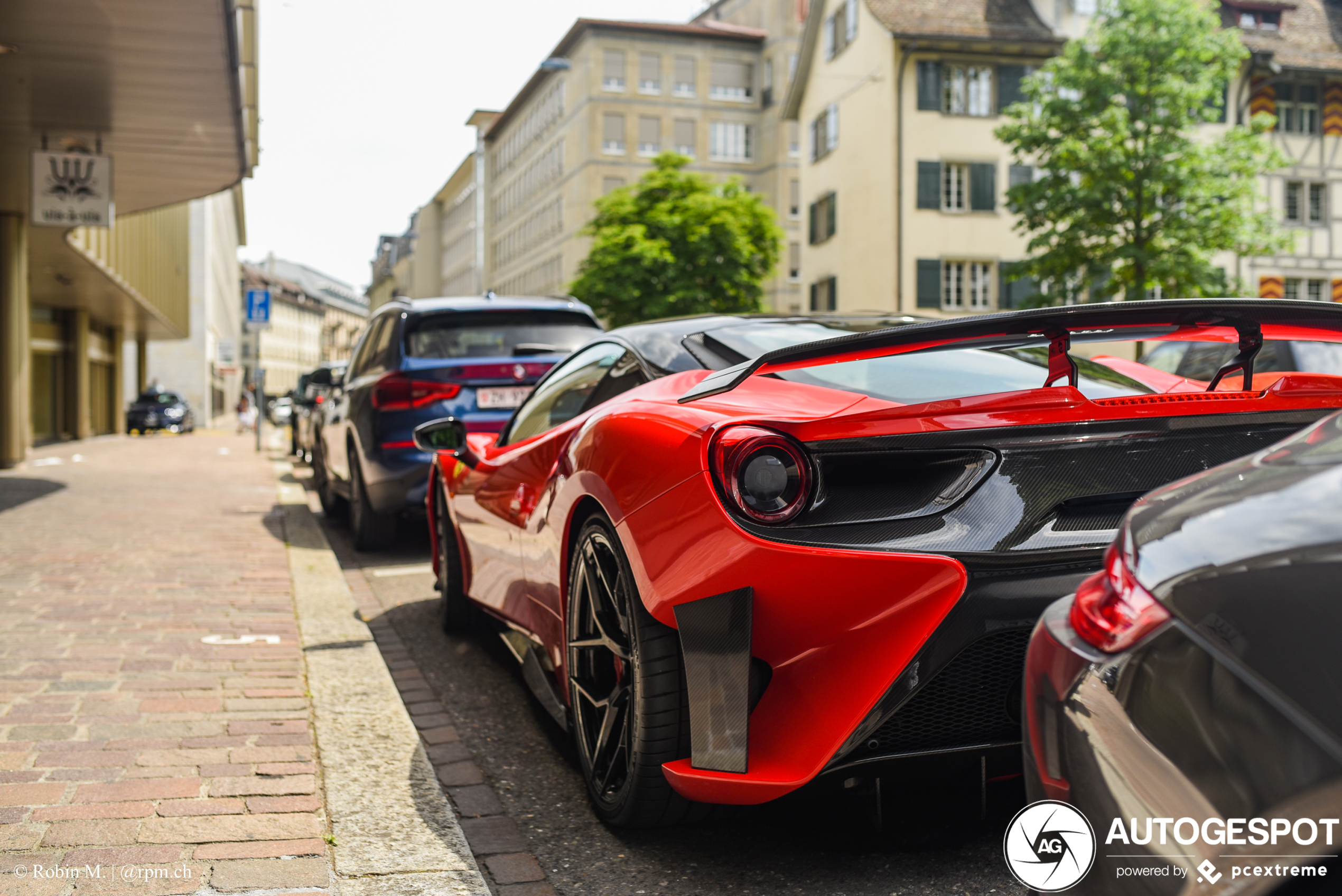 Ferrari 488 GTB Pogea Racing