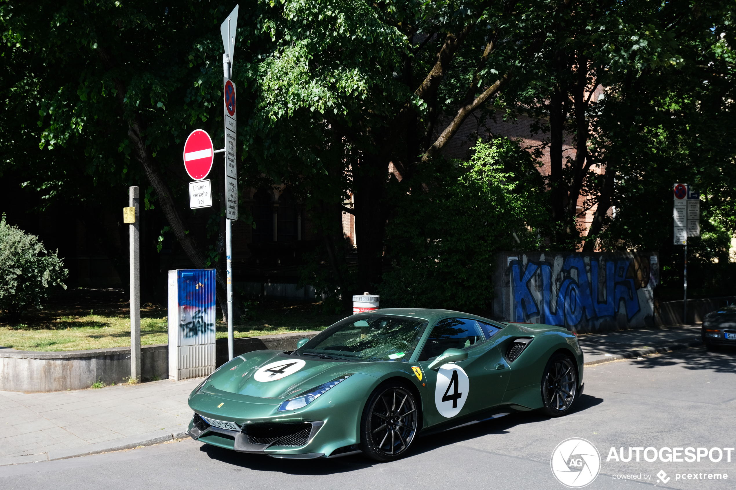 Mooier gaan we je dag niet maken: Ferrari 488 Pista