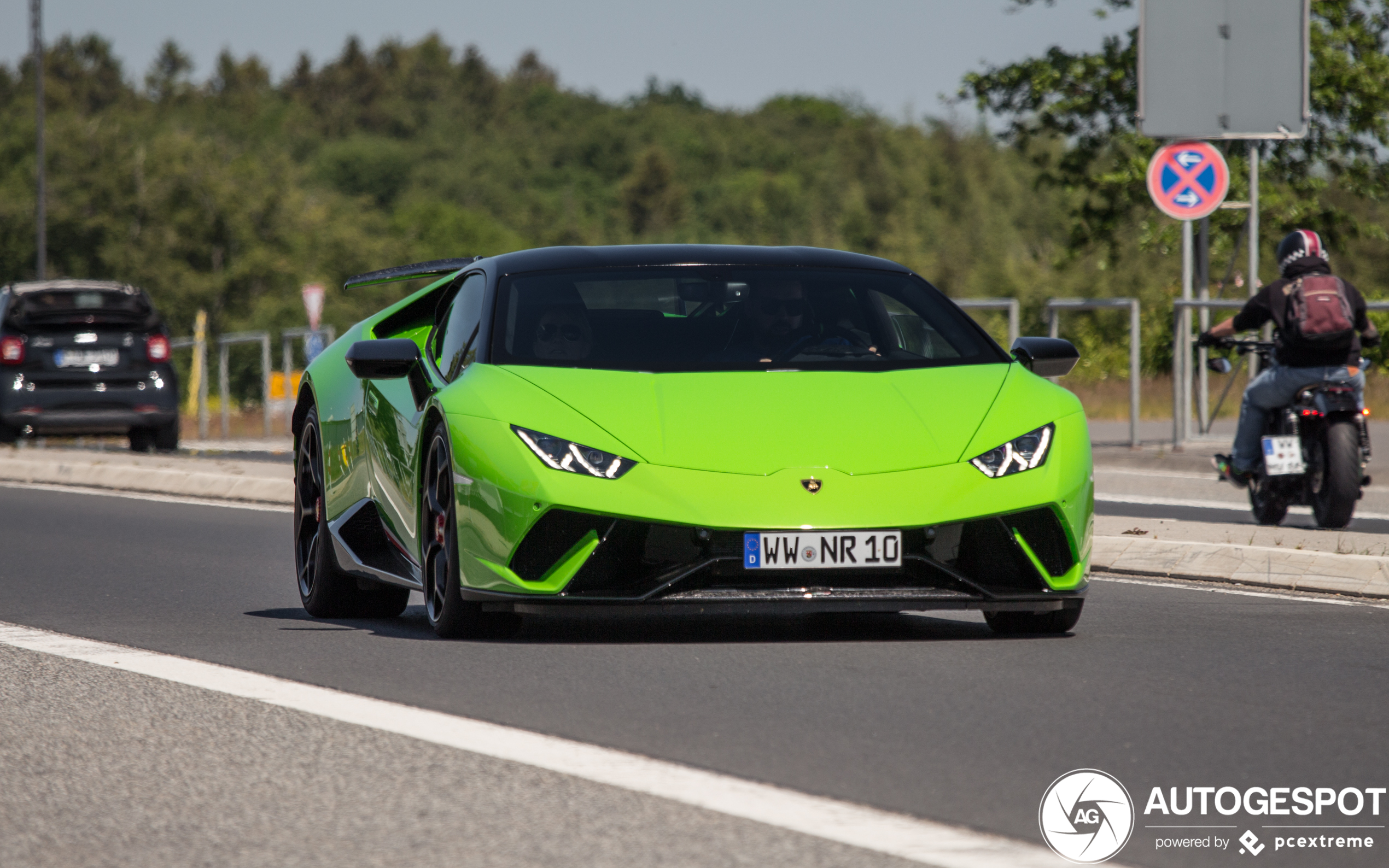 Lamborghini Huracán LP640-4 Performante